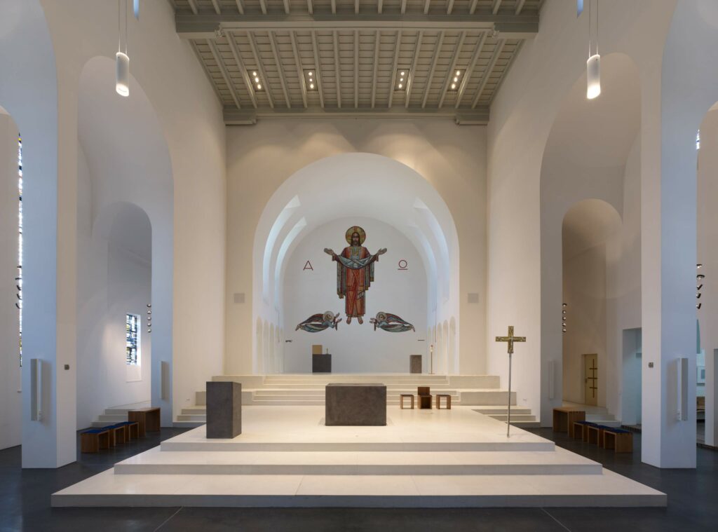 Kirche St Georg Stuttgart Innenrenovierung